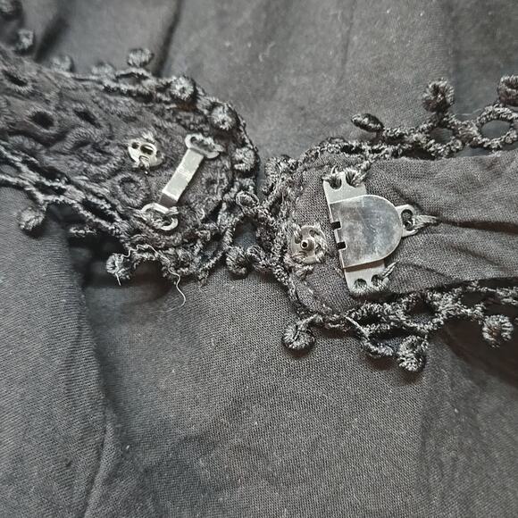 Belle by Badgley Mischka Sophia Eyelet Halter Mini Dress Black Size 10 - Picture 8 of 10